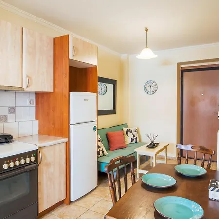 Central Flat With Covered Patio! * Argostoli (Kefalonia)