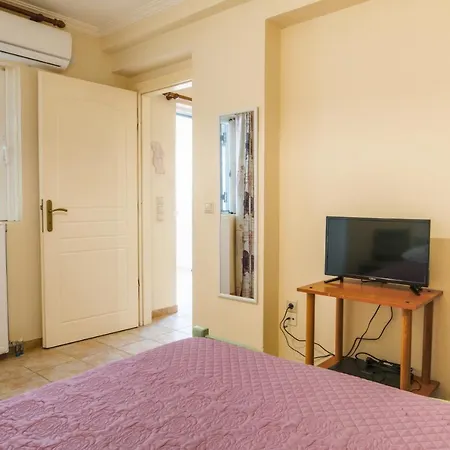 Central Flat With Covered Patio! Argostoli (Kefalonia)